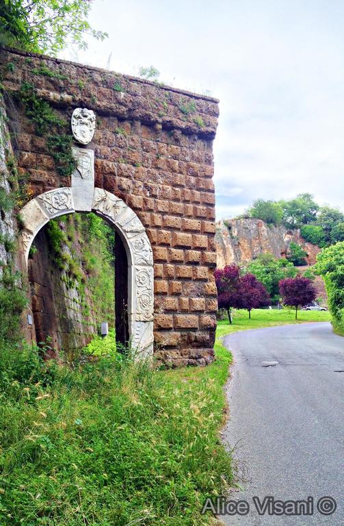 Suali Case Nel Borgo Civita Castellana Exteriér fotografie
